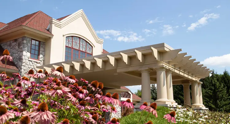 Photo: The Alumni House at Grand Valley State University in Allendale, Mich. (from the front cover of The Foundation Review vol. 11, issue 3 covering collaboration and consulting)